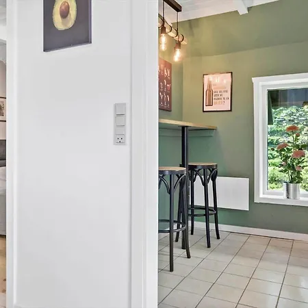 Semesterbostad M332-vaeggerlose-engpibervej-10 Bøtø By