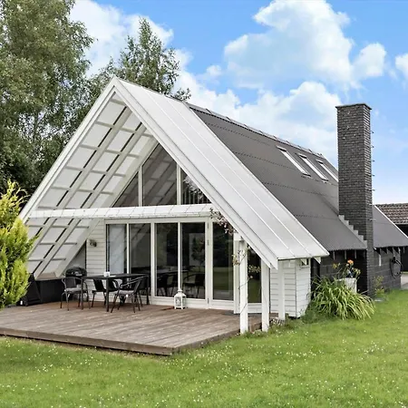 Semesterbostad M332-vaeggerlose-engpibervej-10